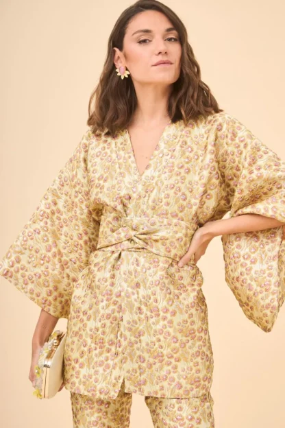 Coosy Total look*KIMONO MARIETTA DORADO