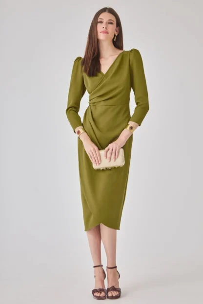 Coosy Vestidos midi*Vestido Alma Verde Oliva |