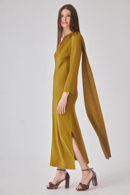 Coosy Vestidos midi*Vestido Ashan Oliva |
