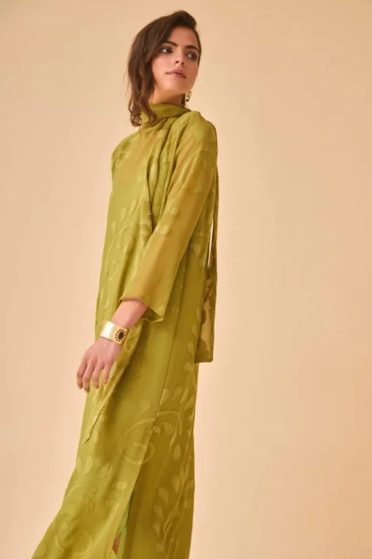 Coosy Vestidos midi*Vestido Dhalia Oliva |