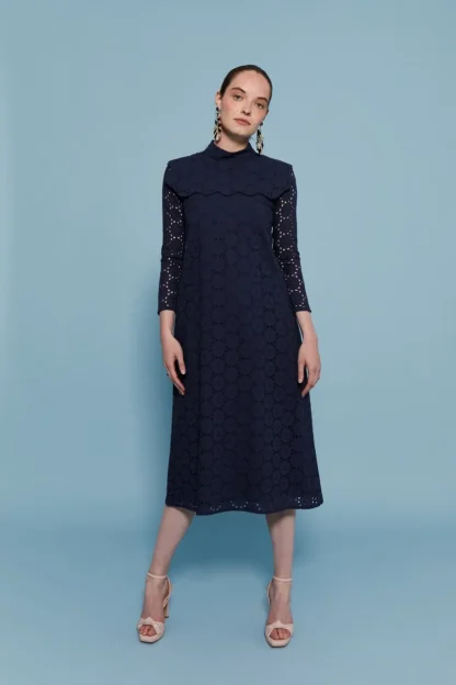 Coosy Vestidos midi*VESTIDO TROQUELMARINO