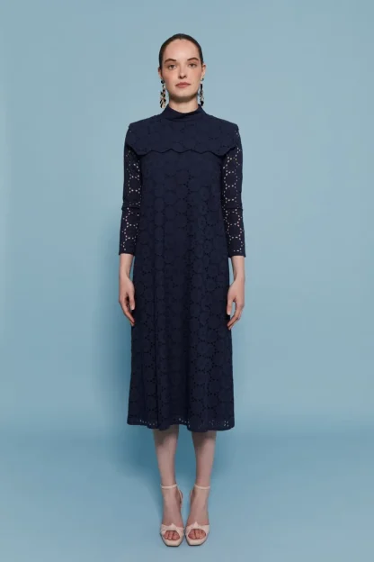 Coosy Vestidos midi*VESTIDO TROQUELMARINO